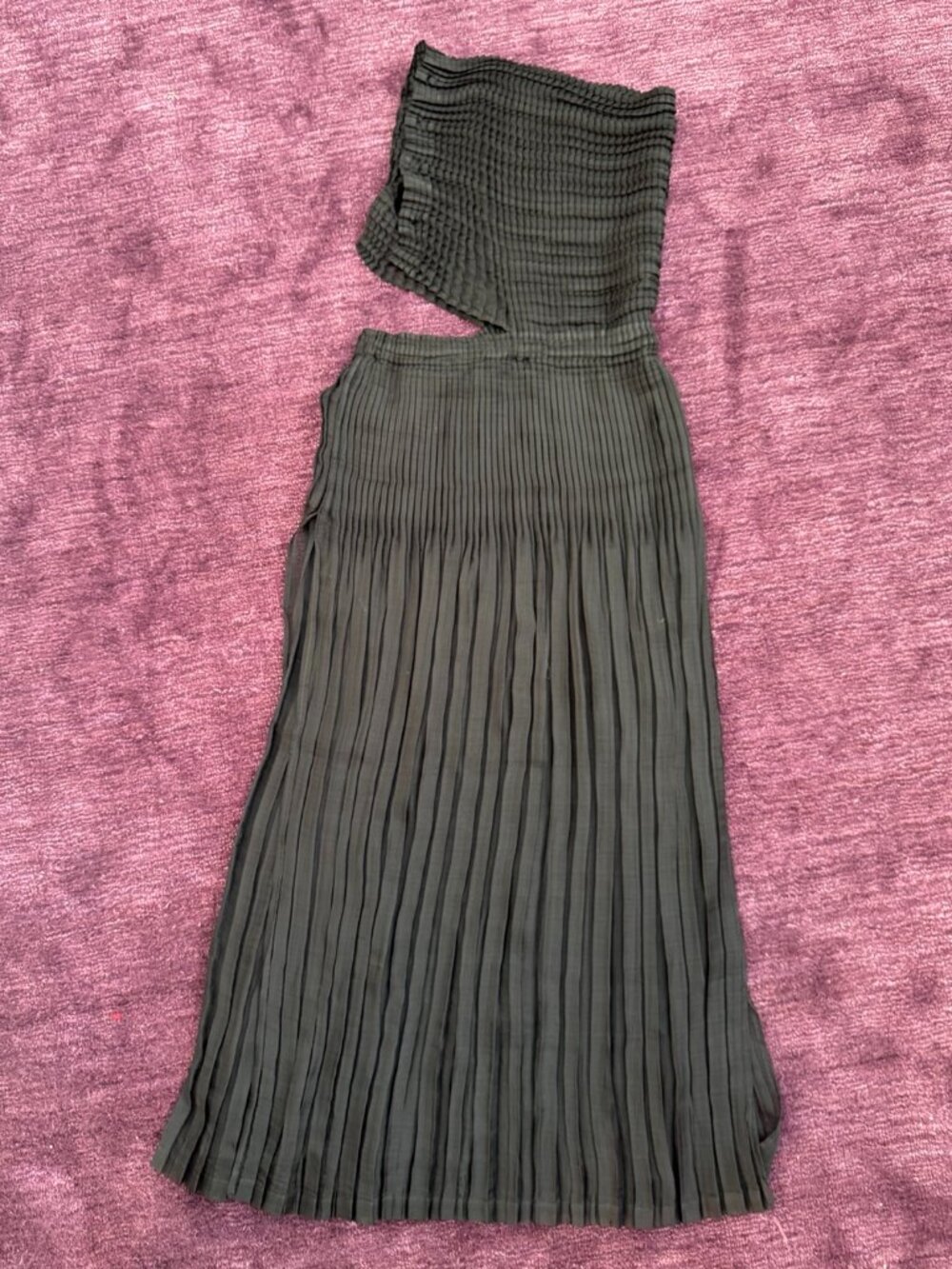 Issey Miyake FÊTE Black Sculptural Pleated Dress Size 2